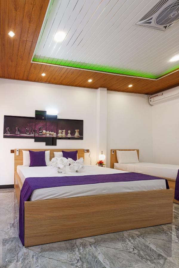 White Land City Hotel ดัมบูลลา ภายนอก รูปภาพ
