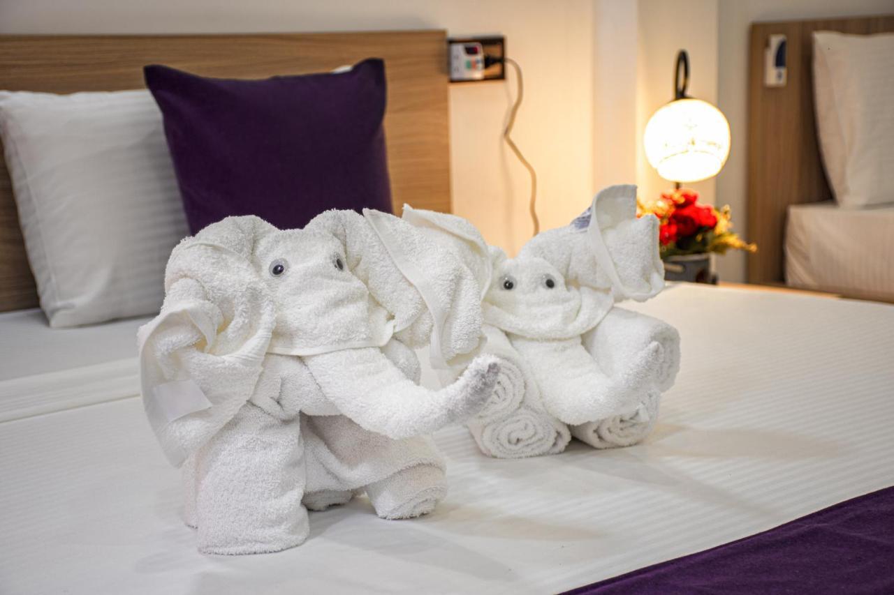 White Land City Hotel ดัมบูลลา ภายนอก รูปภาพ